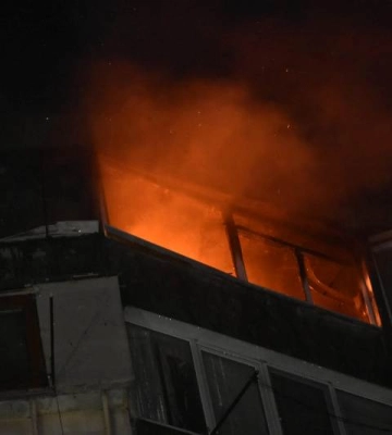 В Одесі загорівся багатоповерховий будинок