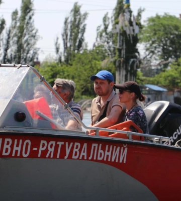 Росіяни обстріляли Херсонщину з різних видів зброї