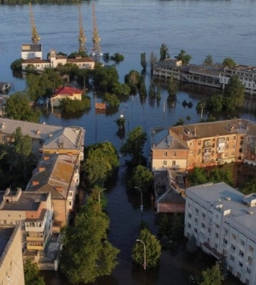 На Херсонщині продовжує спадати води, але сильні дощі можуть це уповільнити — ОВА