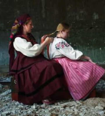 У Кропивницькому представили промо-відео нового проєкту «Баби Єльки» про моду наших предків (відео)