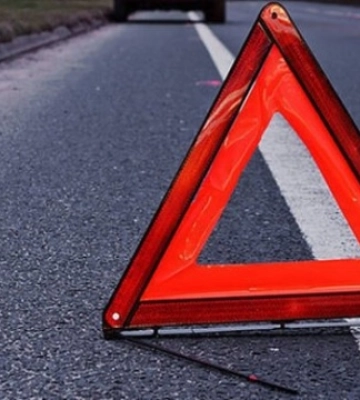 На Київщині внаслідок ДТП загинули двоє людей, ще восьмеро постраждали