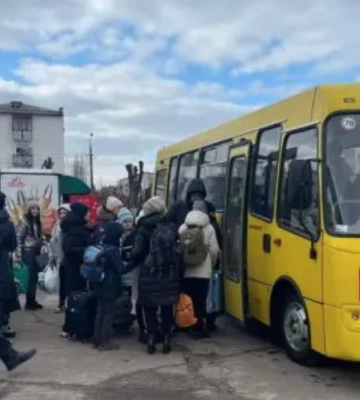 Декілька маршрутів термінової евакуації організували для жителів Херсонщини