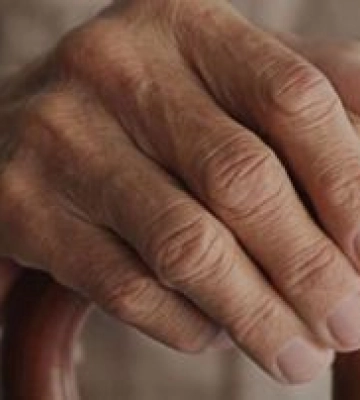 Підрив окупантами Каховської ГЕС вплинув на життя 2500 пенсіонерів