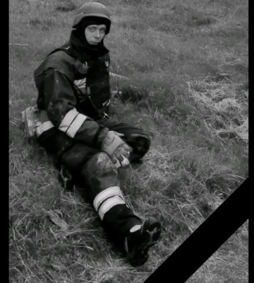Спасатель погиб на Харьковщине во время повторного обстрела