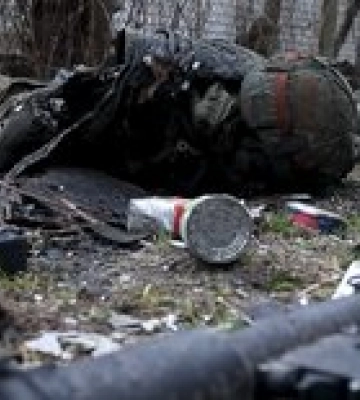 В Бердянске оккупанты закрыли территорию вокруг морга, куда массово везут своих «двухсотых»
