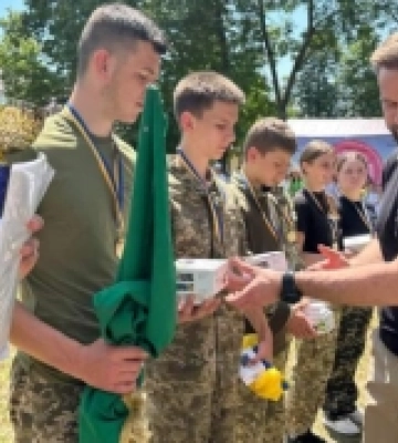 Полянські школярі посіли перше місце в обласному етапі дитячо-юнацької військово-патріотичної гри «Сокіл»