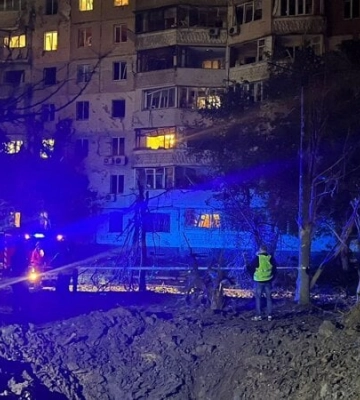 В Одесі в результаті нічної атаки дронів від вибухової хвилі постраждали 290 квартир