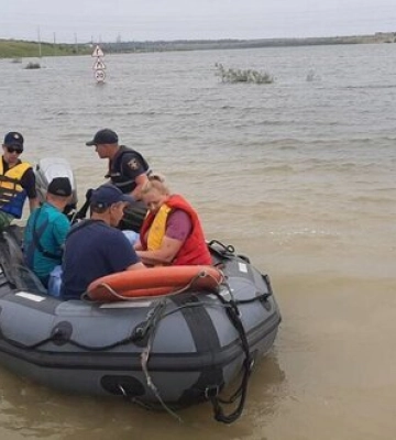 Внаслідок підриву Каховської ГЕС на Херсонщині безвісти зниклими вважаються 29 осіб, - МВС