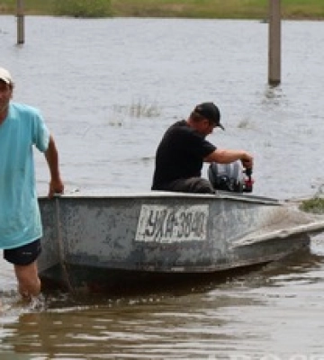 Вода потрохи відступає: в ОВА розповіли про ситуацію на Херсонщині