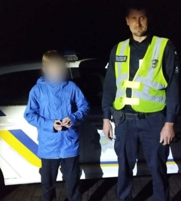 На Полтавщині поліцейські вночі шукали 12-річного хлопця
