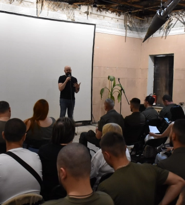 У Миколаєві презентували документальний фільм про незламних українців