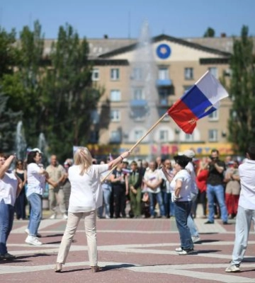 Оставайтесь дома! Мелитопольцев предупредили о возможных провокациях оккупантов на &quot;день россии&quot;