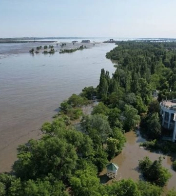 Через підрив Каховської ГЕС близько 700 тисяч людей не мають доступу до питної води