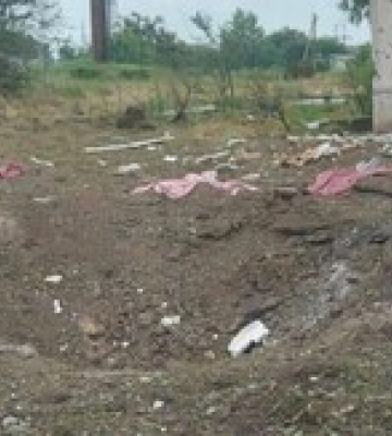 Війська рф скинули авіабомби на Херсонщину, одна впала біля дитсадка