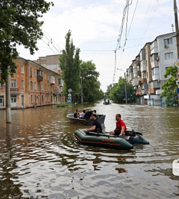 Армия РФ открыла огонь по гражданским, которые эвакуировались из Херсонщины