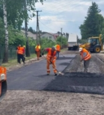 На Рівненщині ремонтують найпроблемніші ділянки доріг