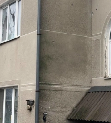 У Нікополі пошкоджено медзаклад