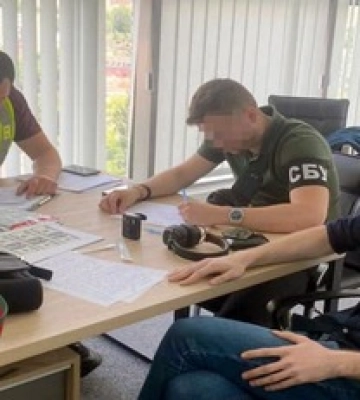 Торгував &quot;білими квитками&quot; для військовозобов&#039;язаних: у Києві затримано чергового зловмисника