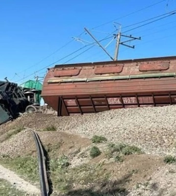 В Крыму подорвали железную дорогу - СМИ
