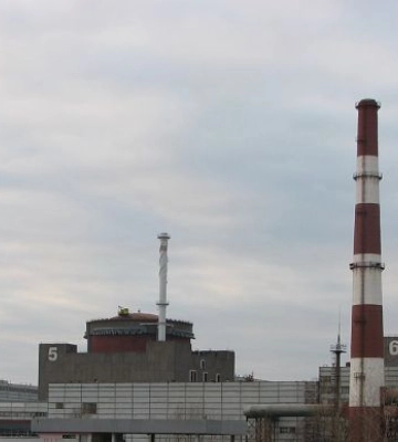 Підрив Каховської ГЕС може становити загрозу для ЗАЕС