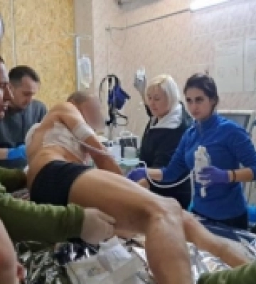Військовий хірург з Любешівщини уже два роки рятує життя українських воїнів
