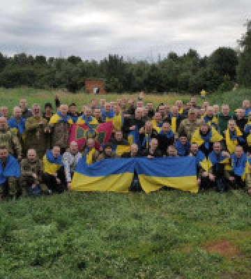 Додому повернули оборонців Маріуполя, Зміїного, Бахмута і ЧАЕС (ФОТО, ВІДЕО)