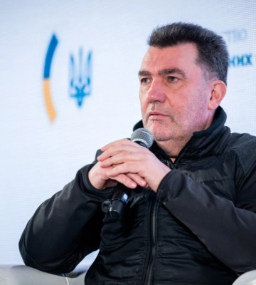 Данілов відповів на божевільні фантазії Медведєва про захоплення Києва