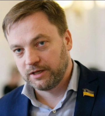Денису Монастирському сьогодні могло б виповнитися 43. Чим запам’ятався політик