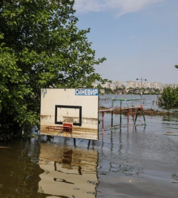 Відзавтра вводять заборону на вʼїзд  до мікрорайону Корабел Херсона