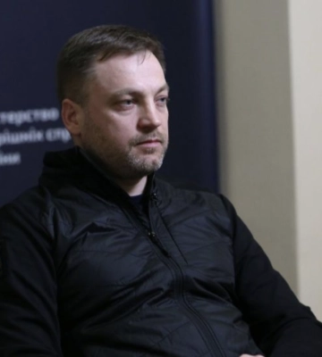 Статтю про загиблого очільника МВС України підготували журналісти