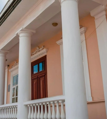 Полтавські медики зможуть безкоштовно відвідати міські музеї