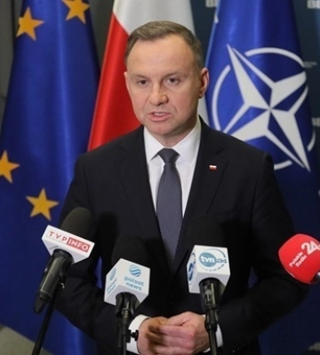 НАТО должно принять четкое решение по Украине - Дуда