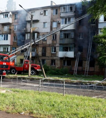 «Ніколи не буде прощення». Зеленський відреагував на удар Росії по житловому будинку у Кривому Розі