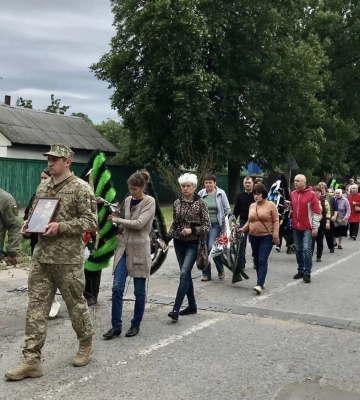 Кролевеччина провела в останню путь героя