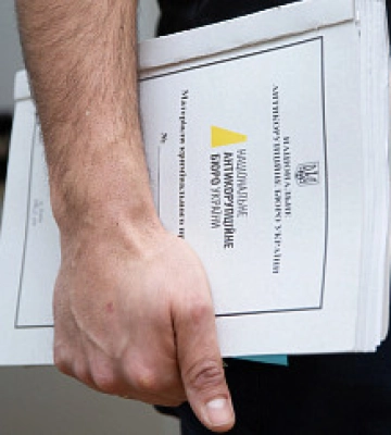 У НАБУ заявили про викриття чергового випадку масштабної корупції в АТ «Укрзалізниця»