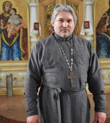 Як Олександр Дедюхін поєднуватиме церковну діяльність і посаду прессекретаря