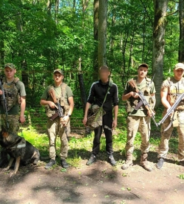 На Закарпатті затримали трьох іноземців та одного громадянина України