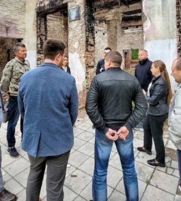 На Чернігівщині відновлять село Ягідне, де росіяни місяць тримали в підвалі 370 цивільних