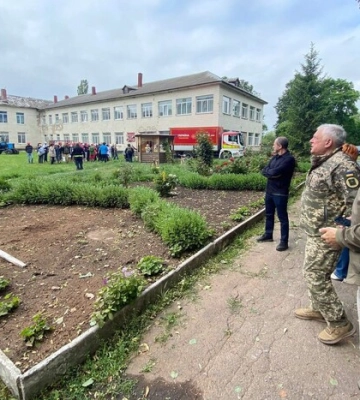 Дітей з обстріляного будинку-інтернату евакуювали у безпечні місця
