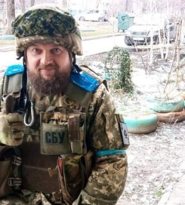 Зеленський присвоїв посмертно звання Героя України підполковнику СБУ Василю Богачу