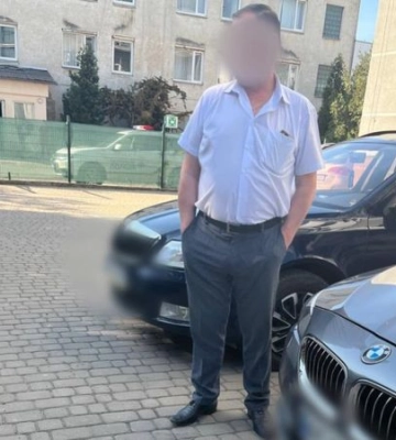 В Ужгороді розшукали нетверезого водія, який вчинив ДТП та зник