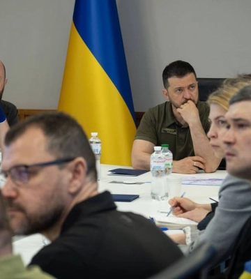 Володимир Зеленський провів термінове засідання РНБО, щодо ситуації на Херсонщині