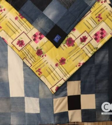 У кропивницькому Музеї мистецтв презентували виставку килимків у стилі печворк «Клаптики добра» (фоторепортаж)