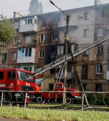 У Кривому Розі вже 12 загиблих унаслідок ракетного удару. Від опіків уночі помер чоловік