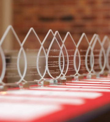 Почесний донор крові з Закарпаття отримав нагороду ДонорUA Awards 2023
