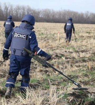 Жителів Кіровоградщини запрошують вступити до лав піротехніків ДСНС