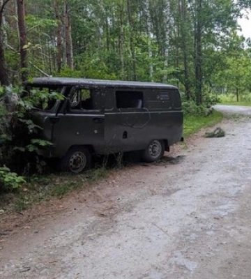 Войска РФ обстреляли автомобиль с лесниками в Сумской области: шесть погибших