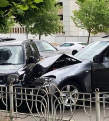 В Киеве произошло серьезное ДТП с участием автомобиля инкассаторов, фото