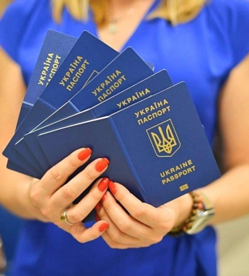 На Миколаївщині у деокупованій Снігурівці відновив роботу відділ ДМС України