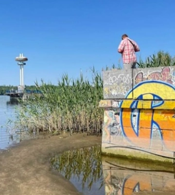ЗМІ: У Дніпрі упав рівень води після підриву дамби